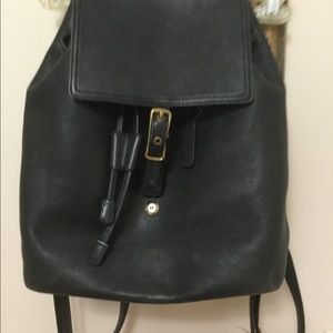 AUTHENTIC COÀCH 🎒 BACKPACK BLACK 14 “ X  10”